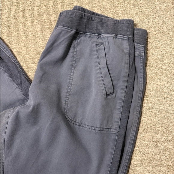 NIC+ZOE Cotton Blend Charcoal Joggers (Size 16)